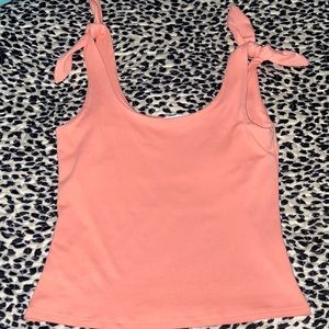 Gaze cropped now tank